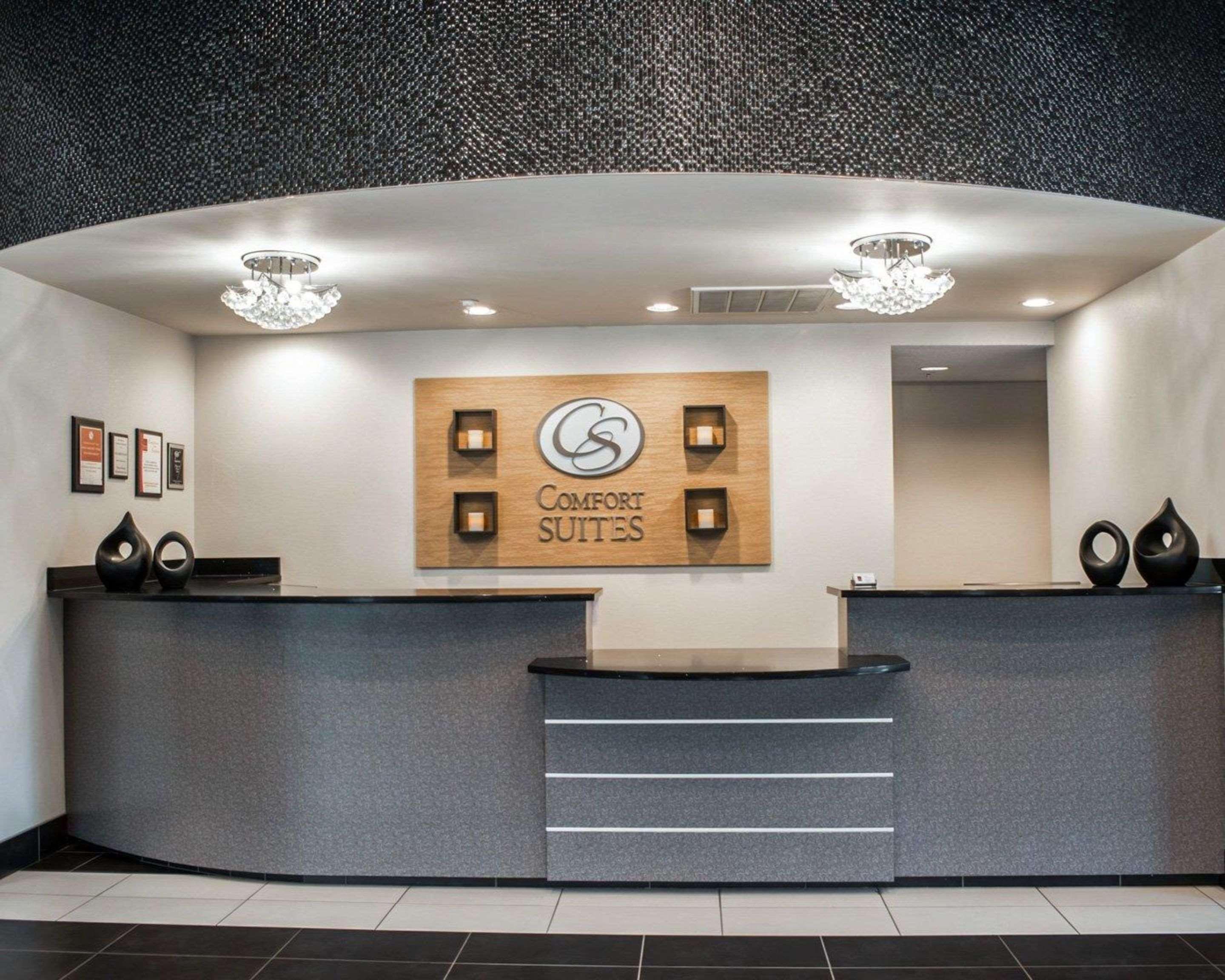 Comfort Suites Nashville Airport - Bna Экстерьер фото