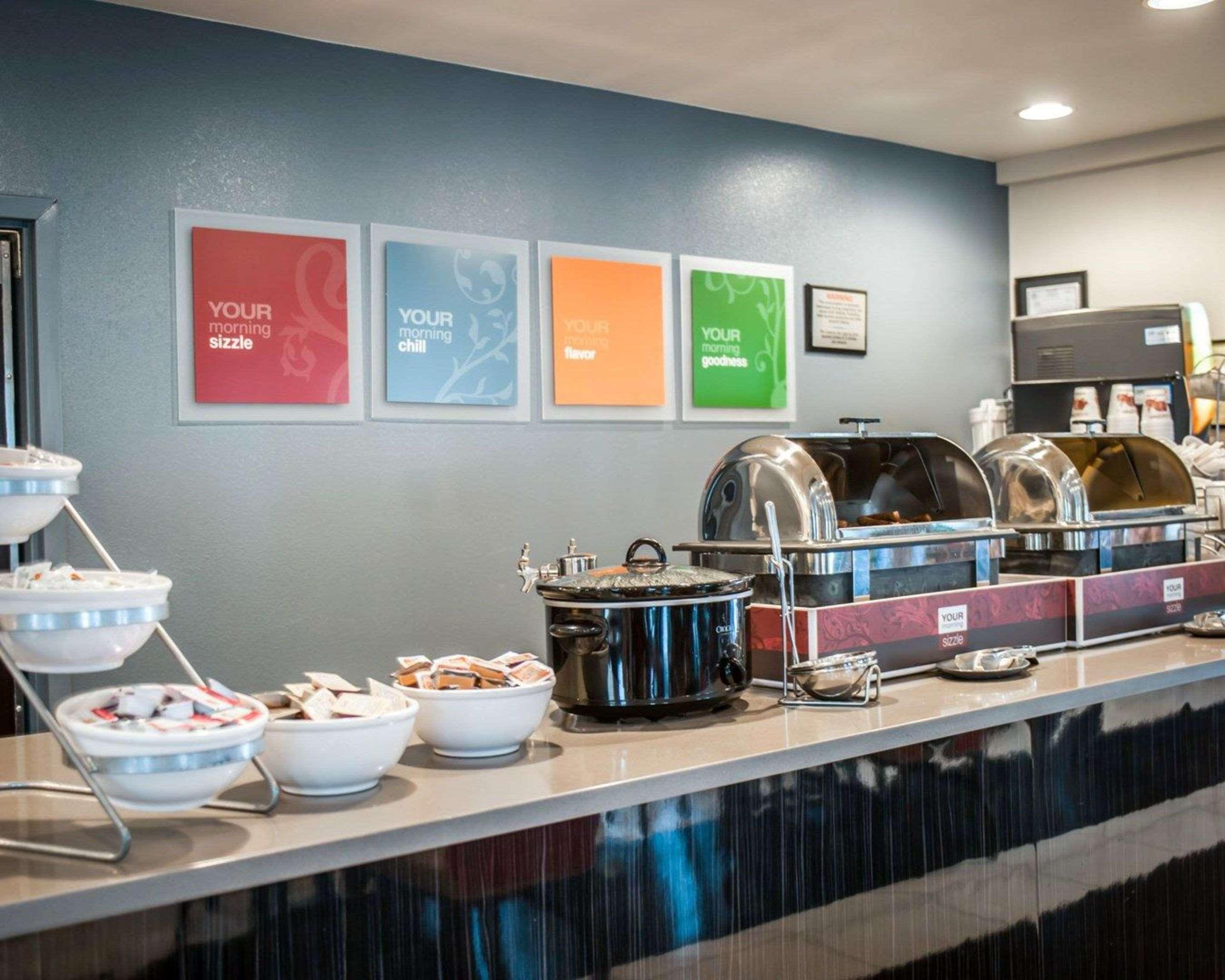 Comfort Suites Nashville Airport - Bna Экстерьер фото