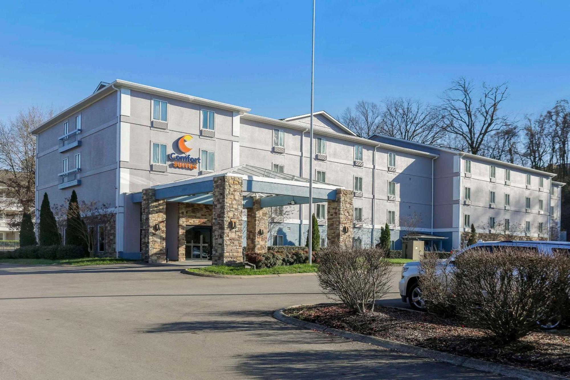 Comfort Suites Nashville Airport - Bna Экстерьер фото